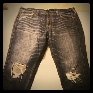 Hollister Vintage Boyfriend Distressed JeansFINAL$
